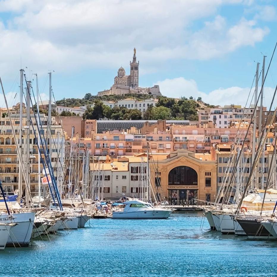Mains & pieds à Marseille